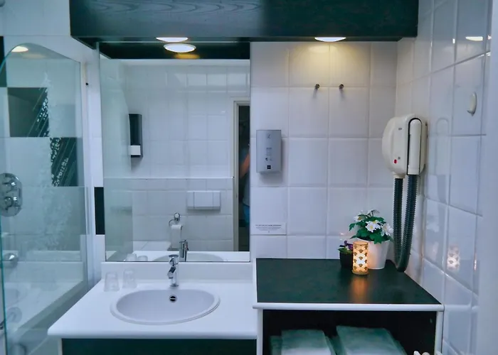 Vincents Bed&bistro Hotel